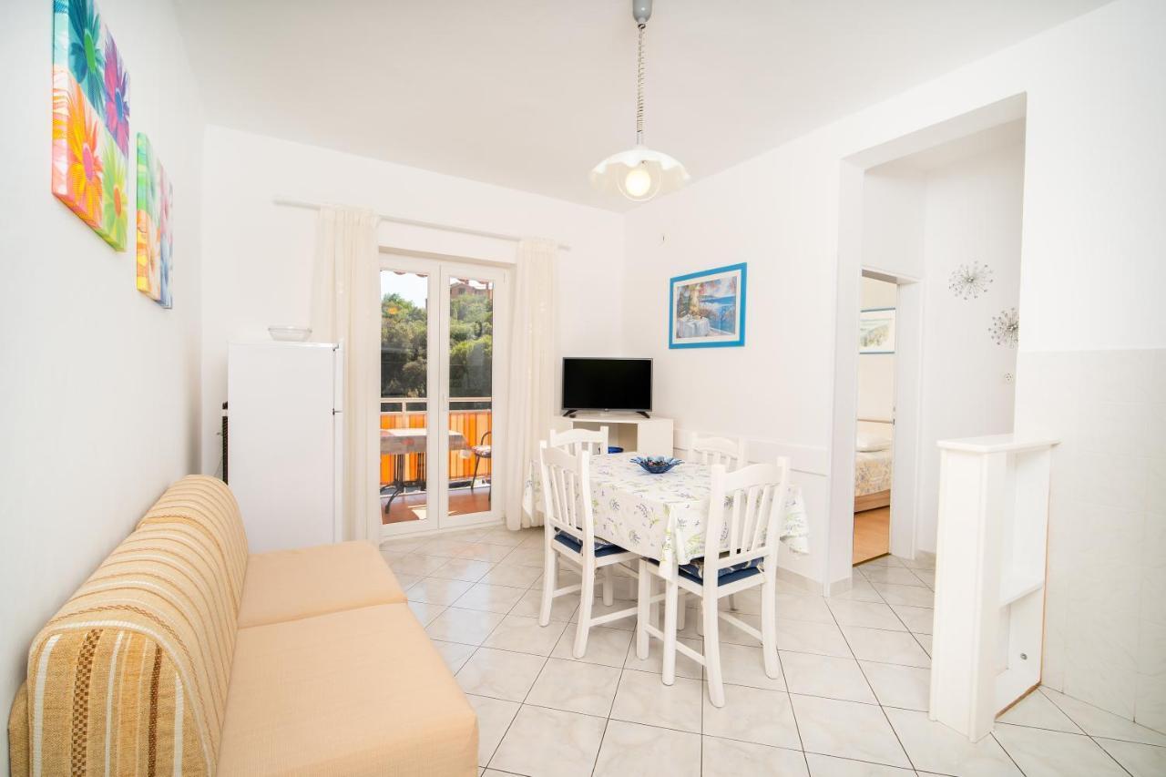 Apartmani Zlata Rabac Exterior photo